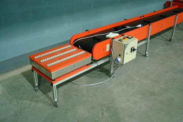 vibrational sorting conveyor