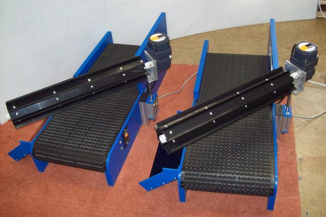 conveyors with roller sprue seperators